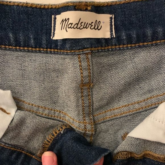 Madewell high rise Jean shorts - Picture 3 of 4